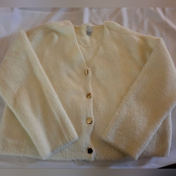 A New Day Fuzzy Soft Button Front Cardigan Sweater XL NWOT - Picture 2 of 4